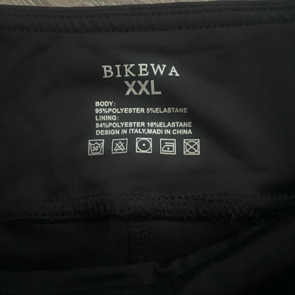 Bikewa Woman’s Mountain Bike Padded 4D Cycling Shorts / Zipper Pockets - Picture 5 of 8